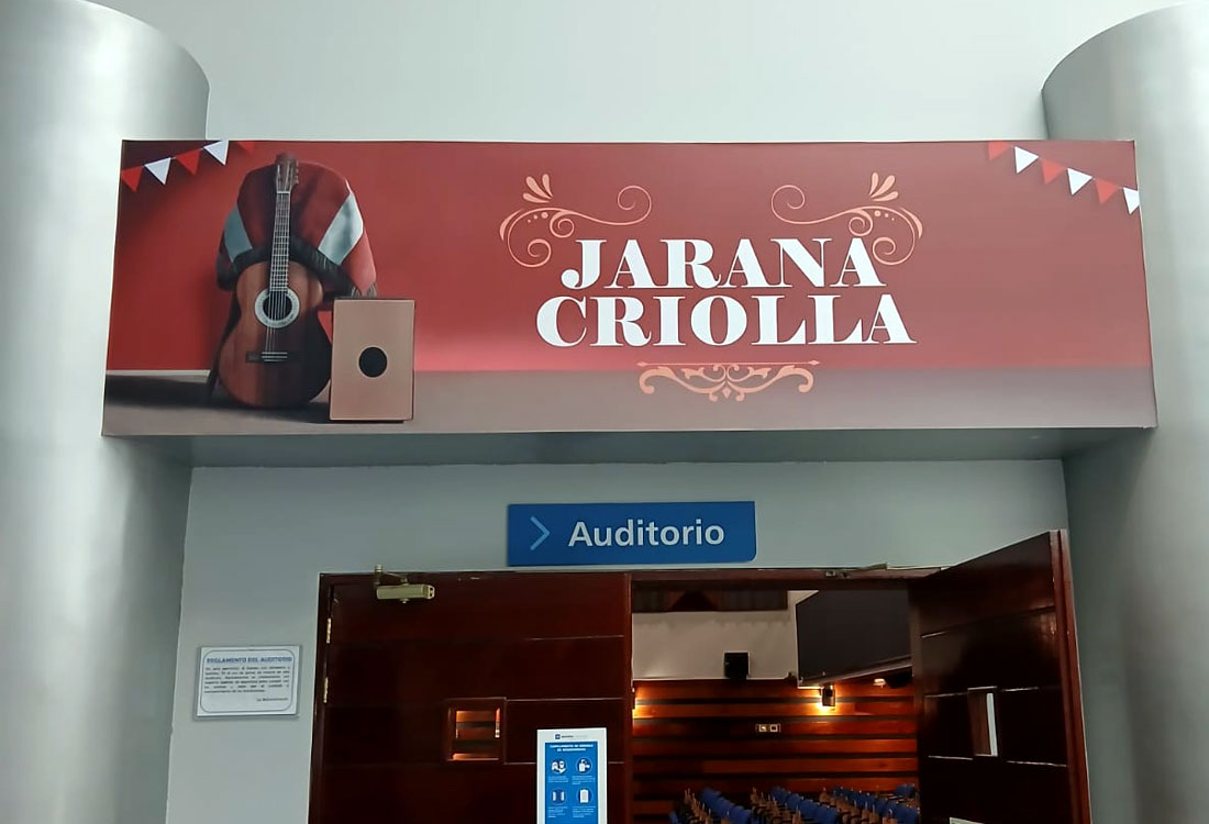 GIGANTOGRAFIAS EN LIMA    